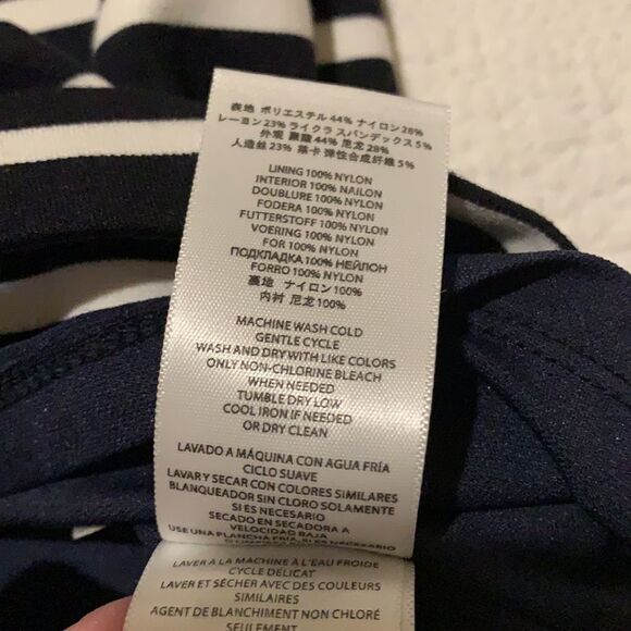 MK long sleeve dress - Picture 11 of 11